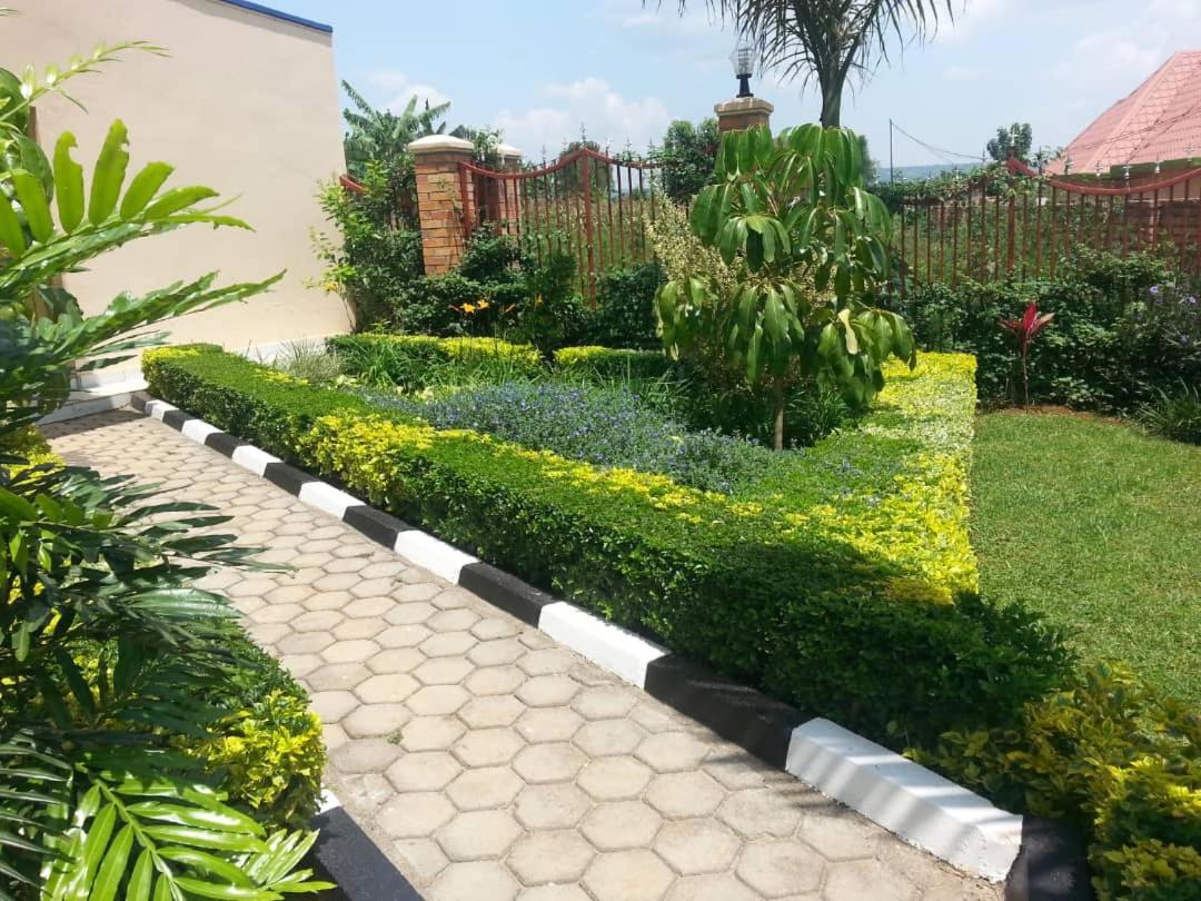 Ikaze B&B Kigali Exteriér fotografie